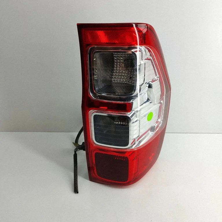 Rear/tail lights – Ford Ranger (2012-2018)