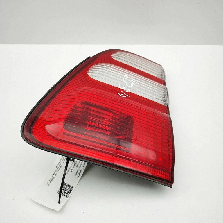 Tailgate rear/tail lights 8158060070