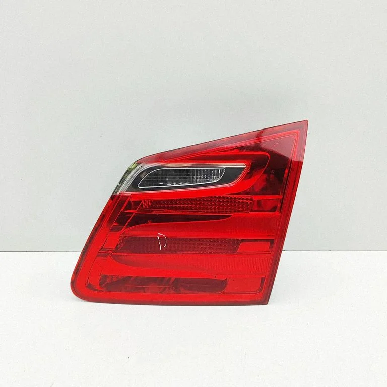 Tailgate rear/tail lights A1668201264
