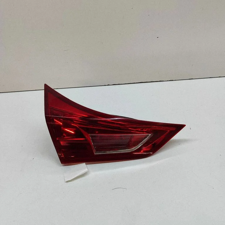 Tailgate rear/tail lights 8159102450