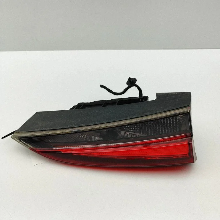 Tailgate rear/tail lights 658945093