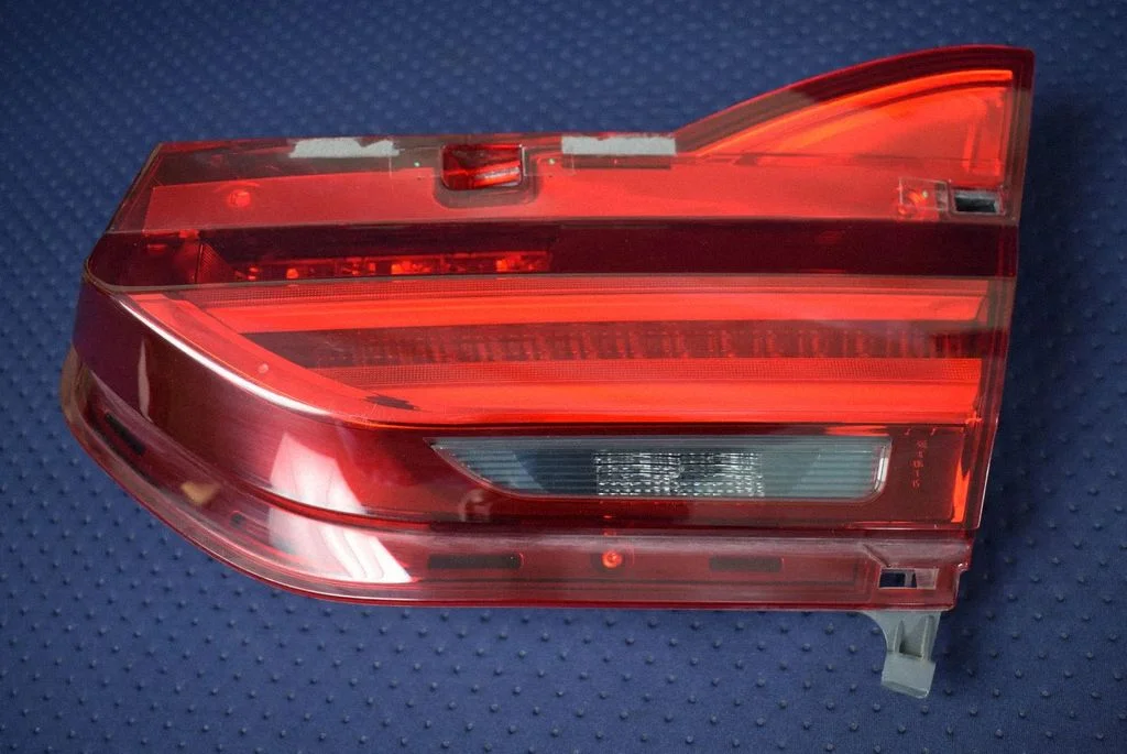 Tailgate rear/tail lights – BMW 7 Series G11 G12 (2015-2022)