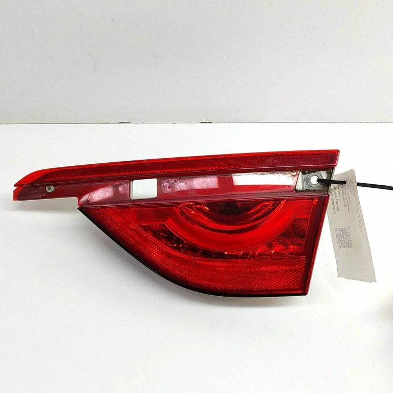 Tailgate rear/tail lights GX6315K272A