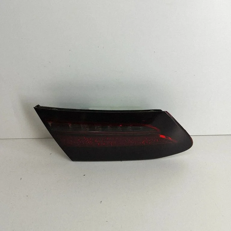 Tailgate rear/tail lights A2389060601