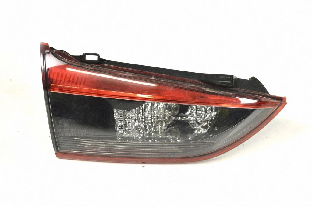 Tailgate rear/tail lights 23741978