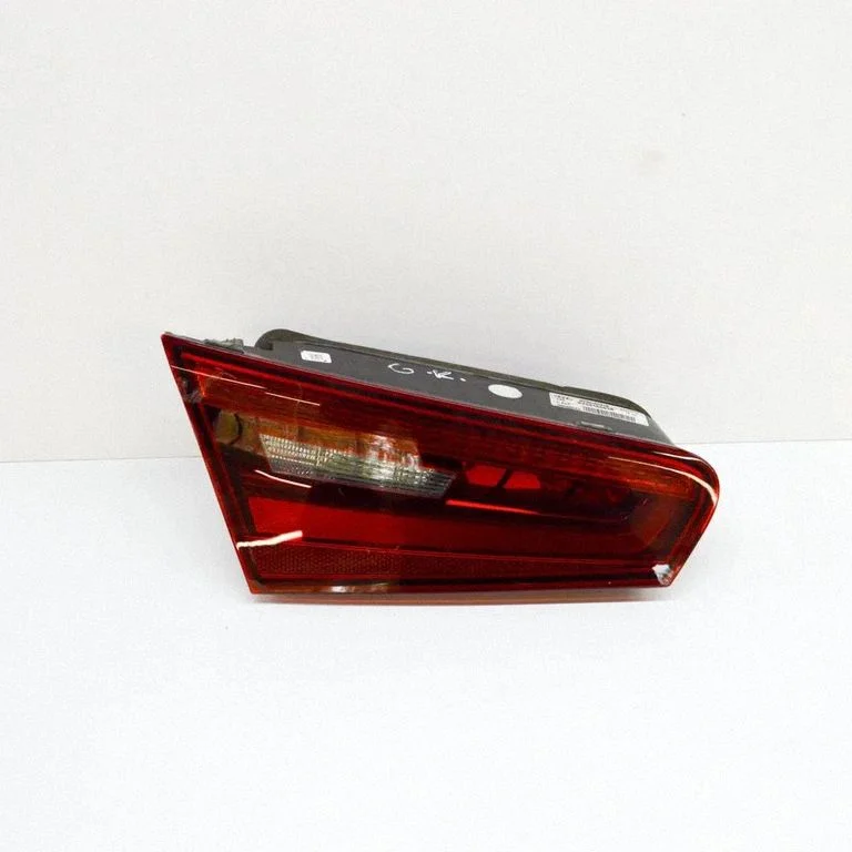 Tailgate rear/tail lights – Audi A3 S3 8V (2013-2019)