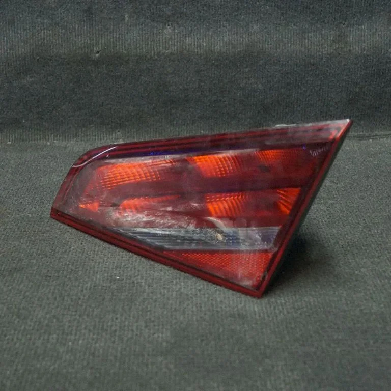 Tailgate rear/tail lights – Audi A3 S3 8V (2013-2019)
