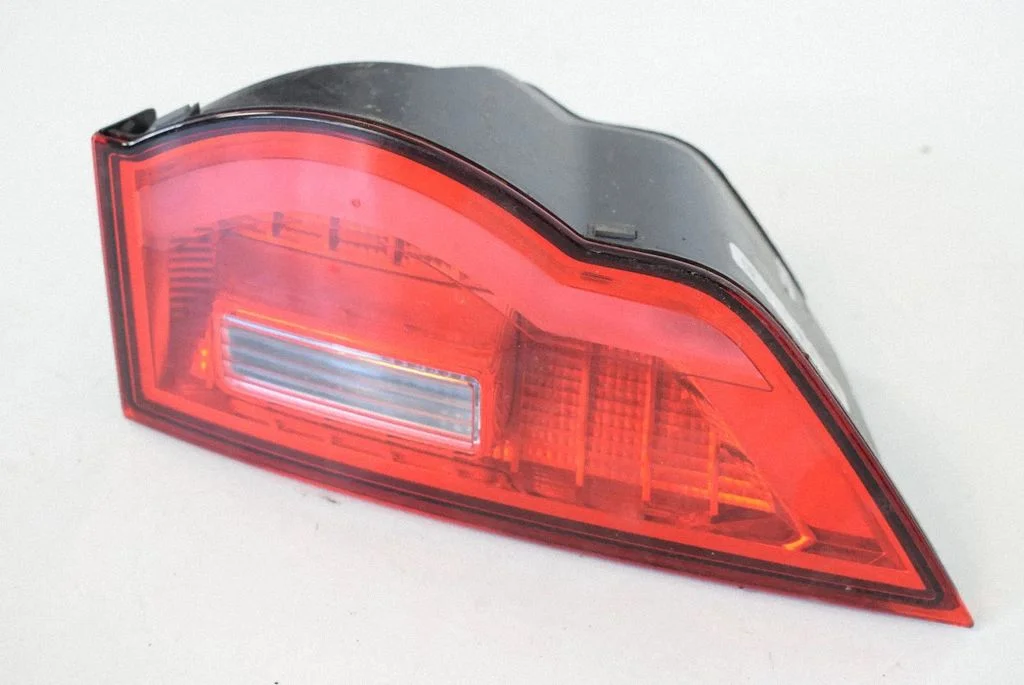 Tailgate rear/tail lights – Jaguar F-Pace (2016-)