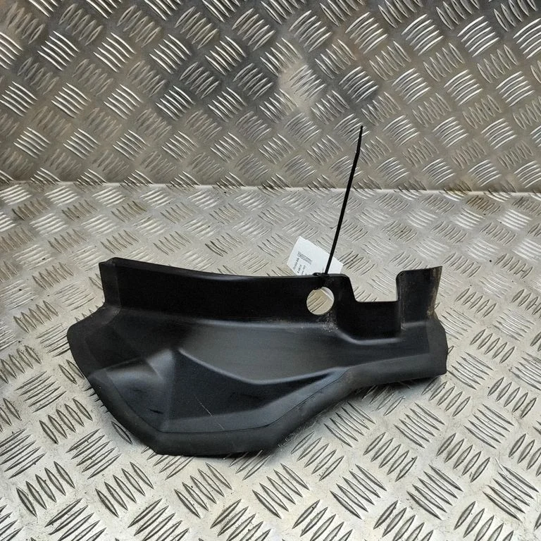 Rear/tail light trim molding – BMW X6 G06 (2019-)