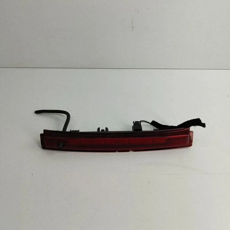 Papildu stopgaismas lukturis 265902759R