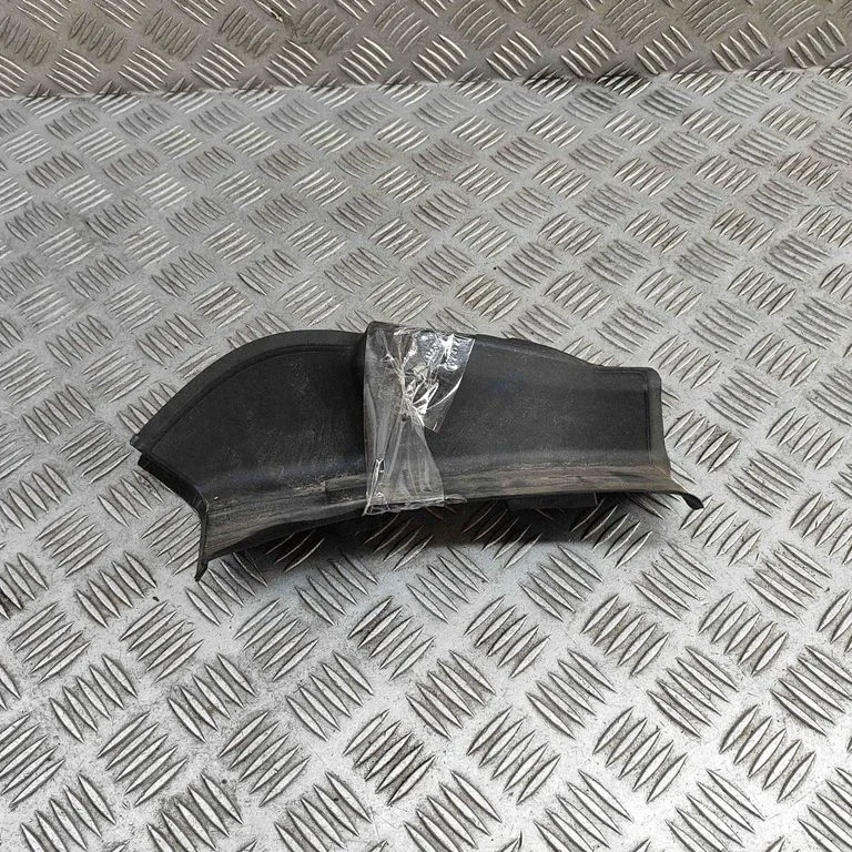 Rear/tail light trim molding – Mercedes-Benz GLE-Class W167 (2019-)