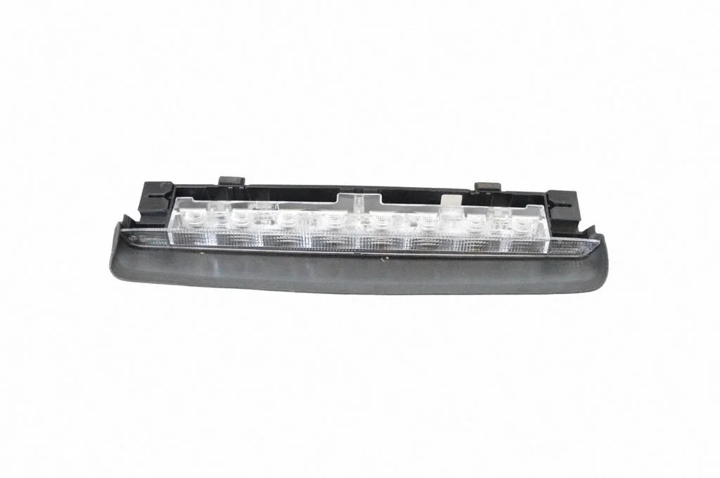Third/center stoplight – BMW 2 Series F22 F23 (2013-2017)