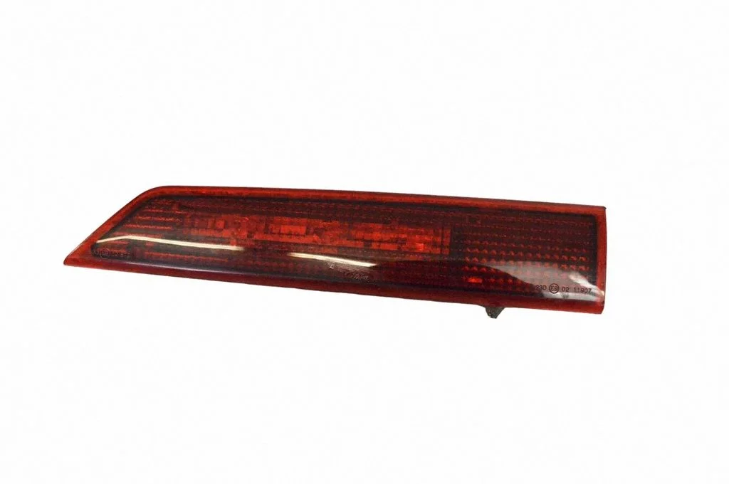 Papildu stopgaismas lukturis GK2113N408B