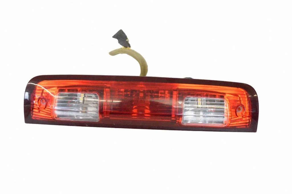 Papildu stopgaismas lukturis 55372082AE