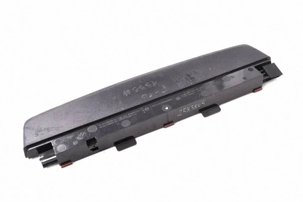 Third/center stoplight – BMW 5 Series F10 F11 (2009-2016)