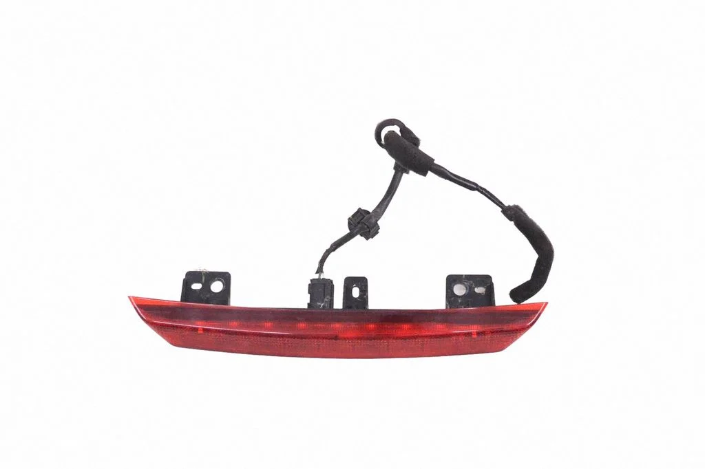 Third/center stoplight – Mazda 3 III (2014-2018)
