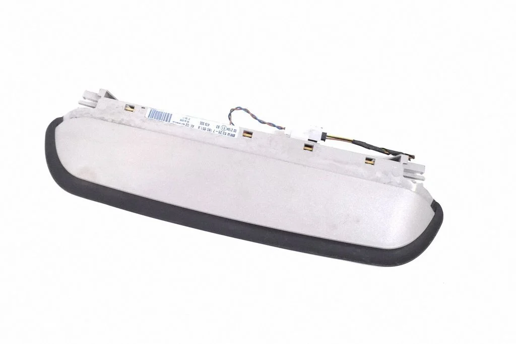 Papildu stopgaismas lukturis 7180651