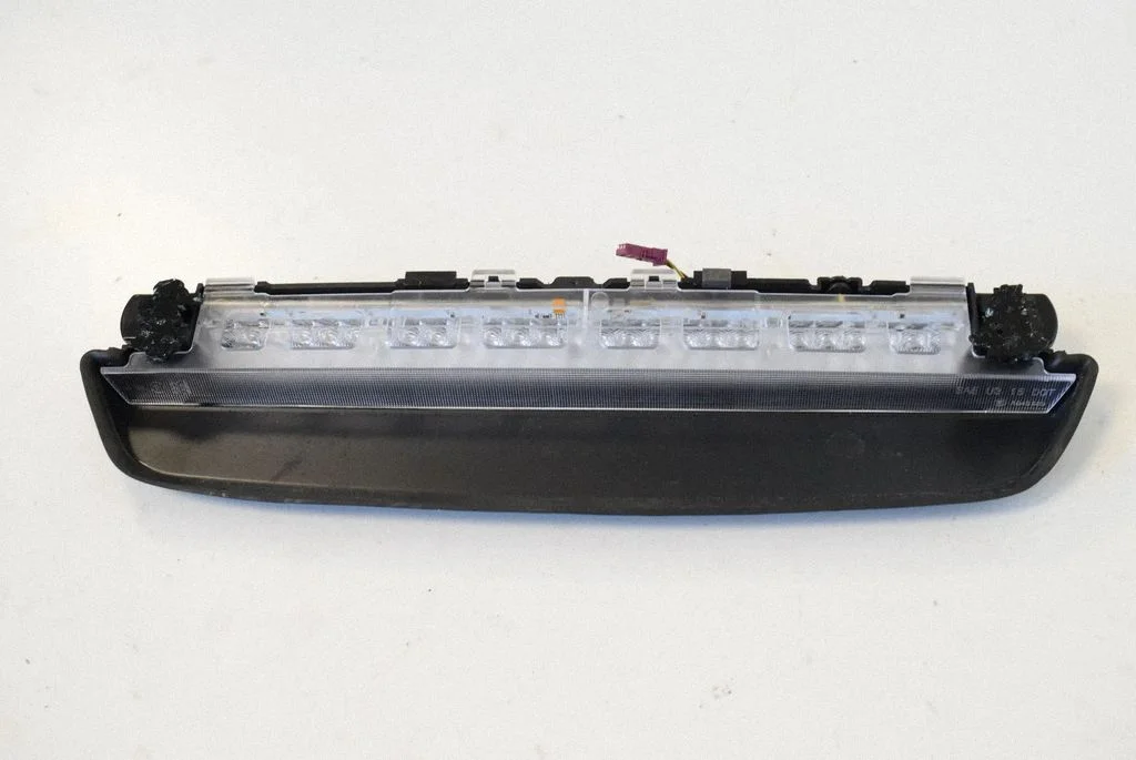 Papildu stopgaismas lukturis – BMW 7. sērija G11 G12 (2015-2022)
