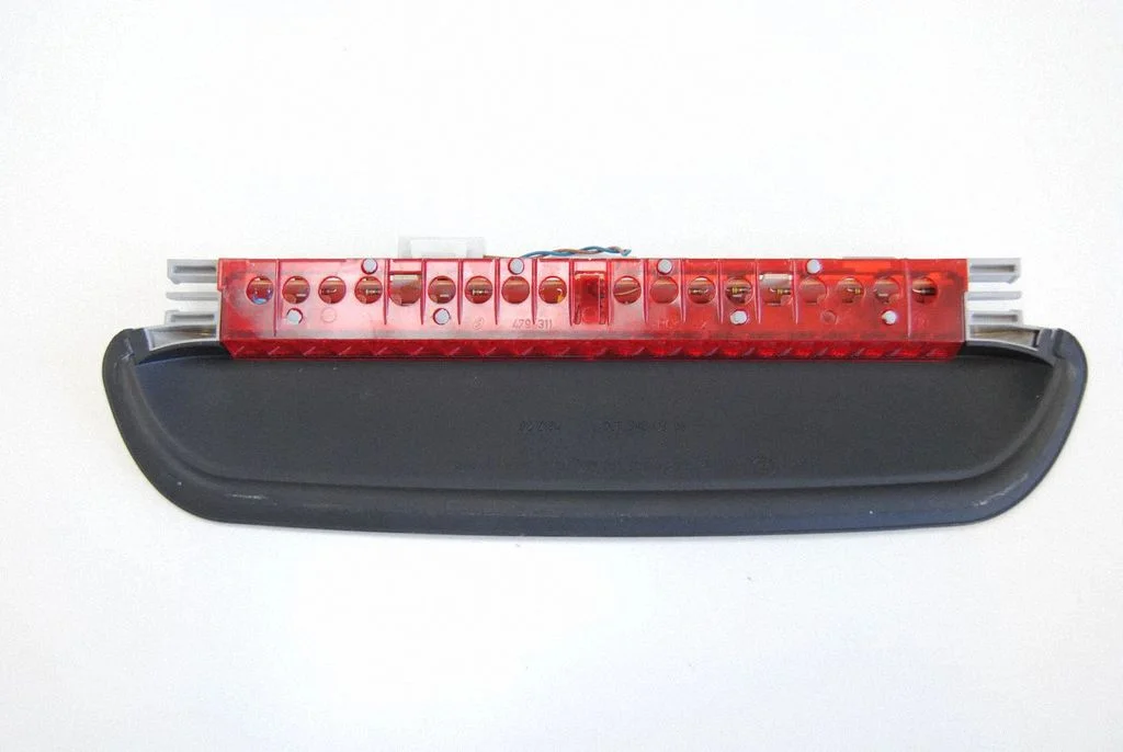 Lisapidurituli 135V44W02574