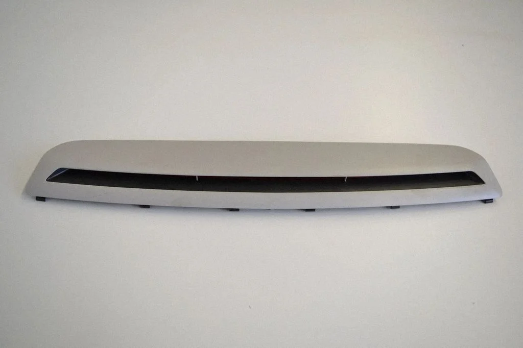 Papildu stopgaismas lukturis – Mercedes-Benz C klase W205 (2014-2021)