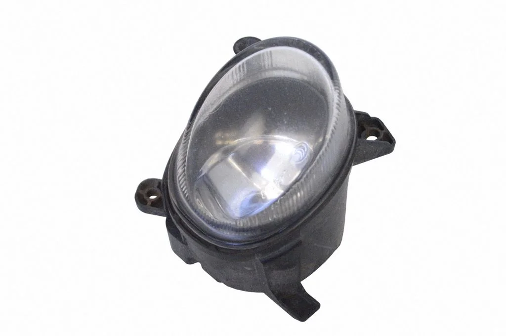 Priekšējais miglas lukturis 8T0941699