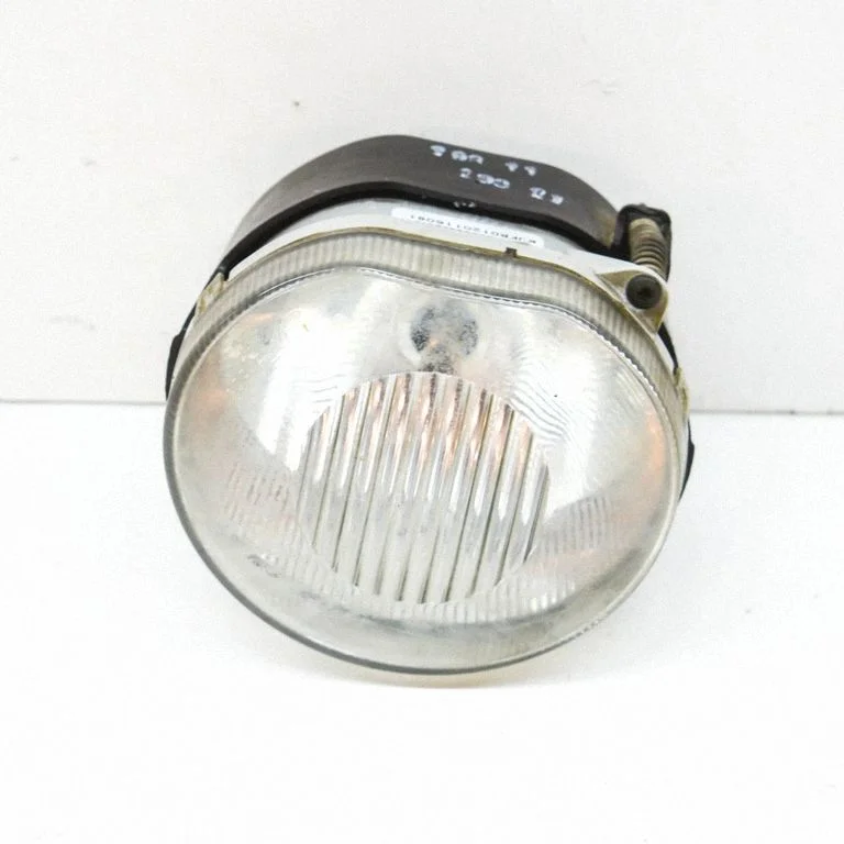 Priekšējais miglas lukturis 95023Y