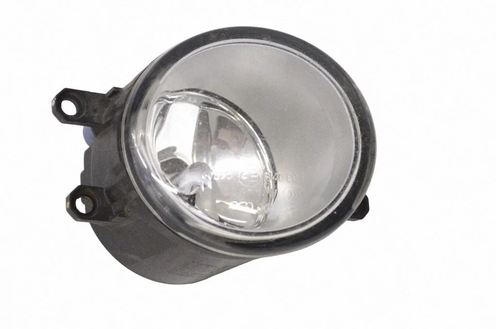 Front fog light – Toyota Prius (XW30) (2009-2015)