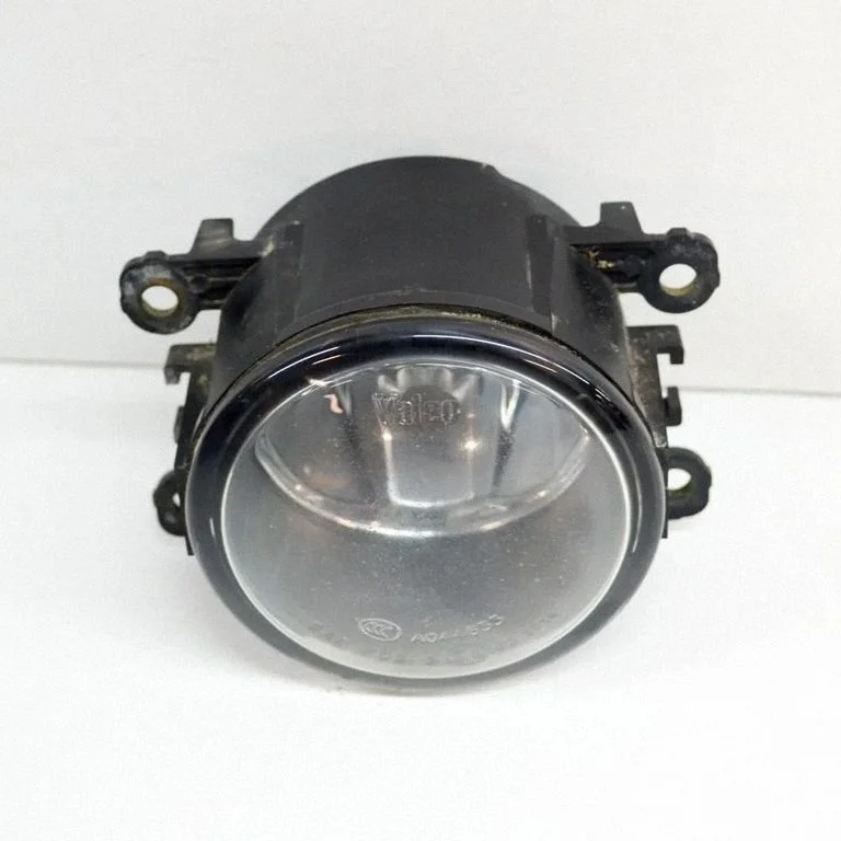 Front fog light – Ford Focus C-MAX (2003-2010)