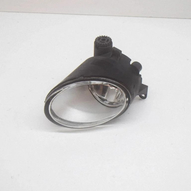 Front fog light – Volkswagen Phaeton (2002-2016)