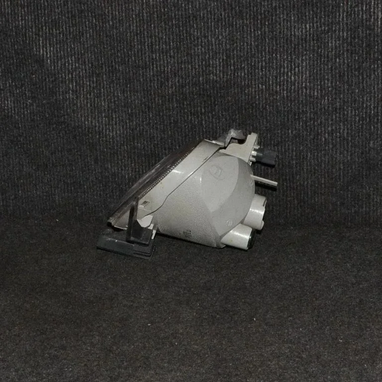 Priekšējais miglas lukturis – Hyundai Santa Fe (2006-2012)