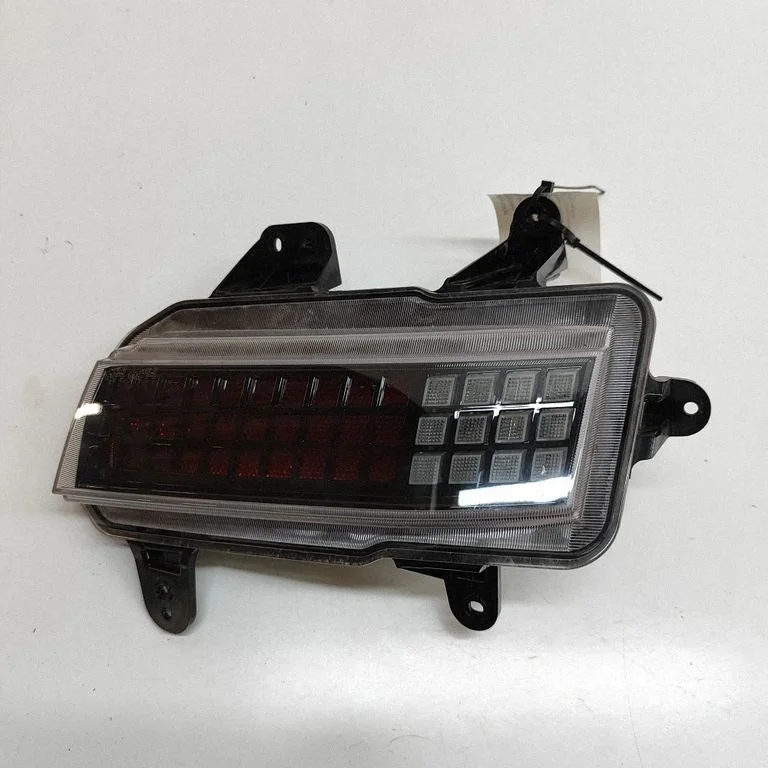 Rear fog light 92406KL1000