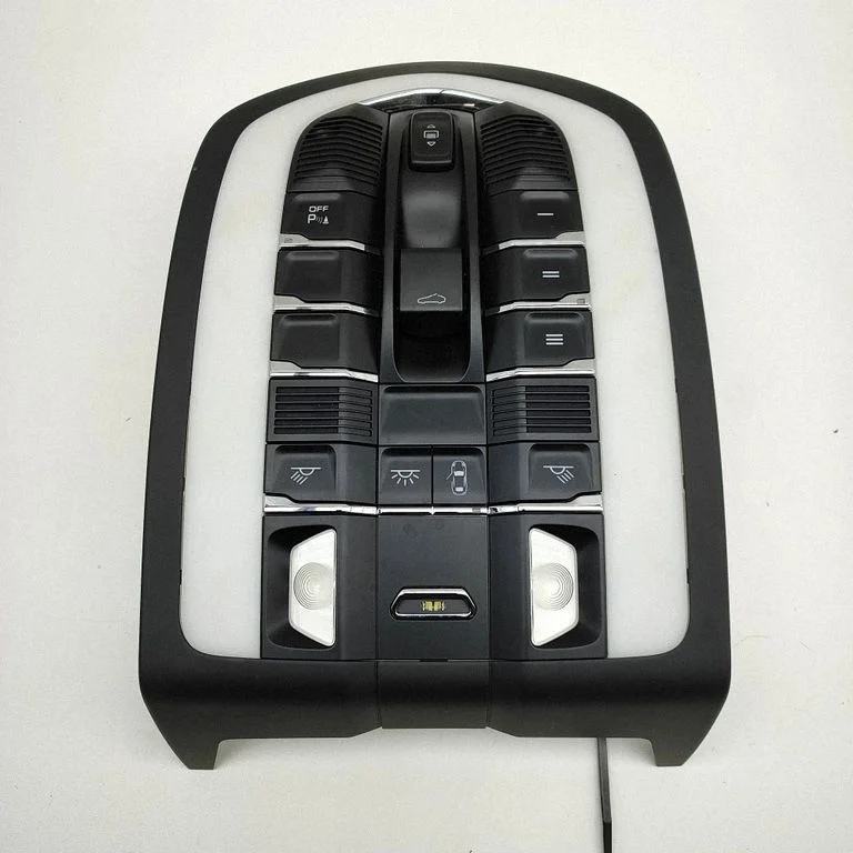 Front seat light 7PP959728A