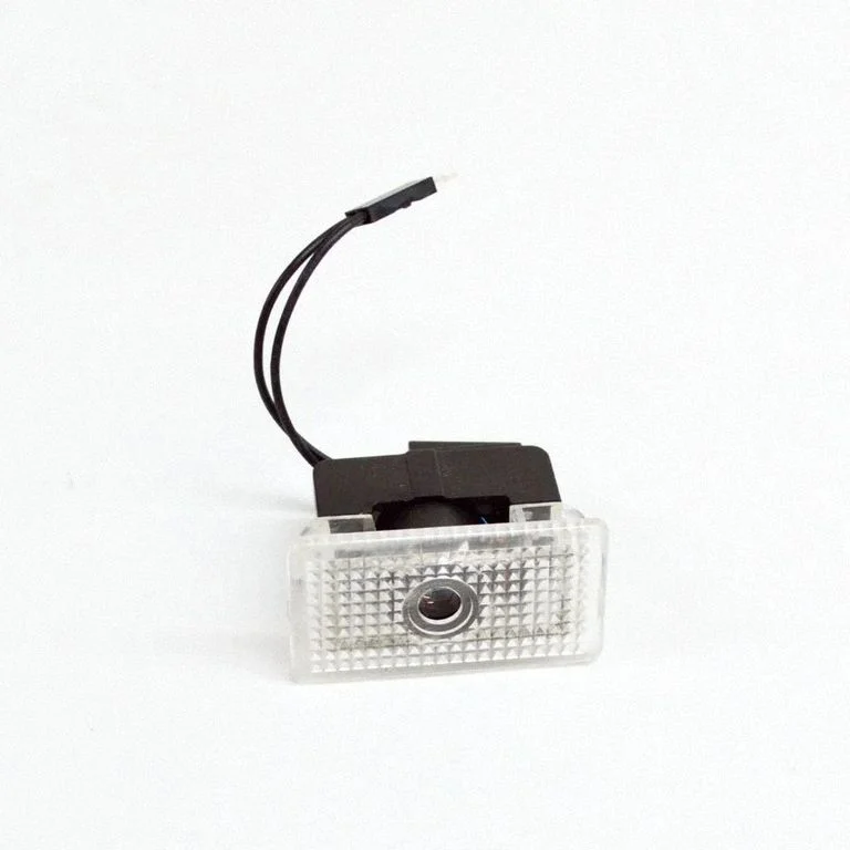 Priekšējo sēdvietu apgaismojuma lukturis