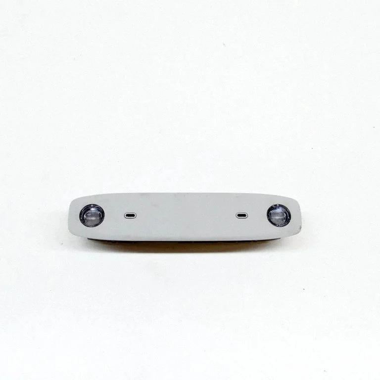 Front seat light 109257400C