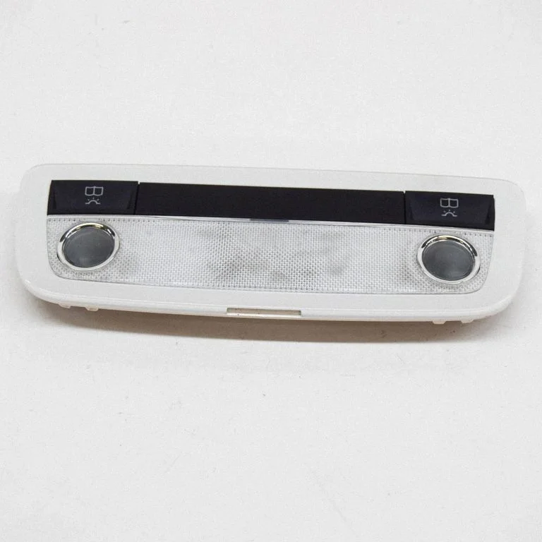 Esiistmete valgustustuli – Mercedes-Benz CLA-klass C117 X117 W117 (2013-2019)