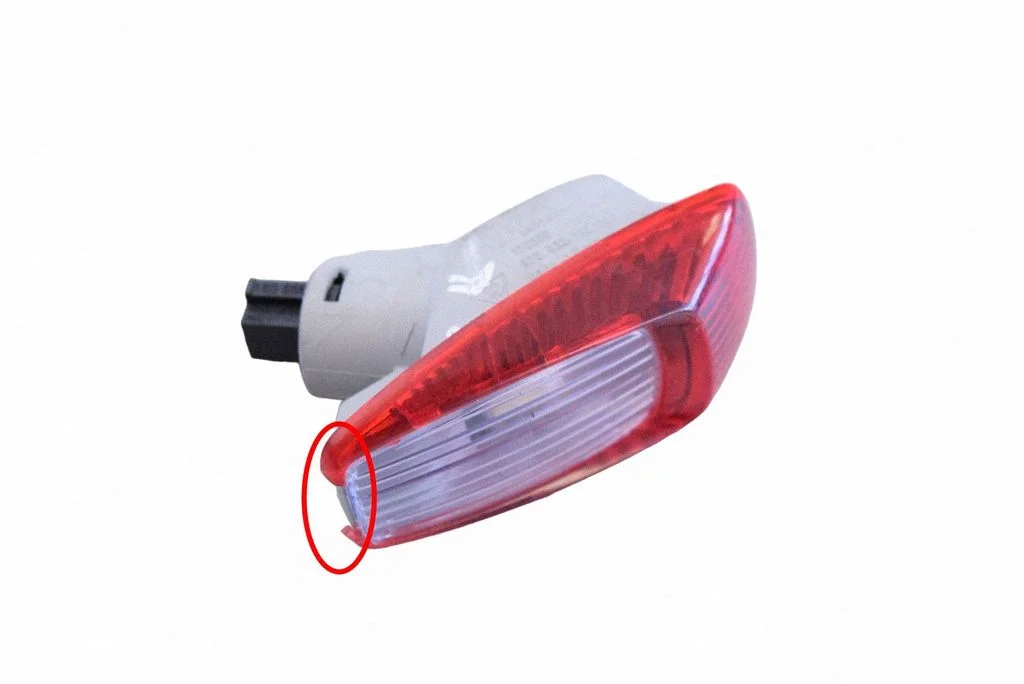 Front seat light 97063213200