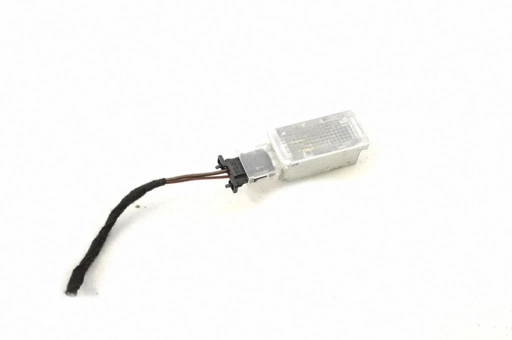 Front seat light – Porsche Cayenne (9PA) (2002-2010)