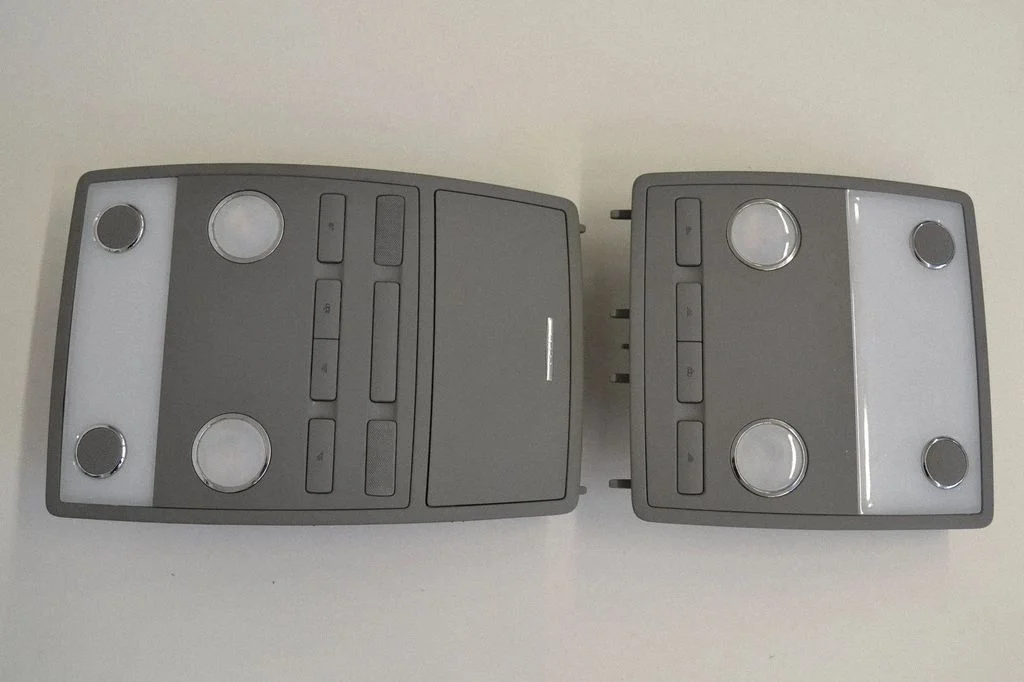Priekšējo sēdvietu apgaismojuma lukturis 3D09471366C3