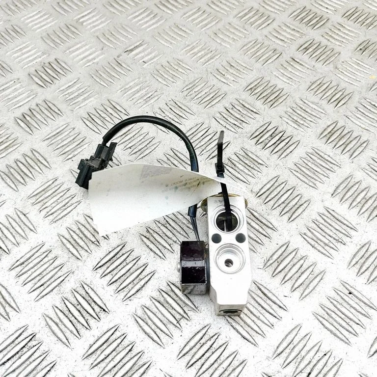 Air conditioning (A/C) expansion valve 600848100B