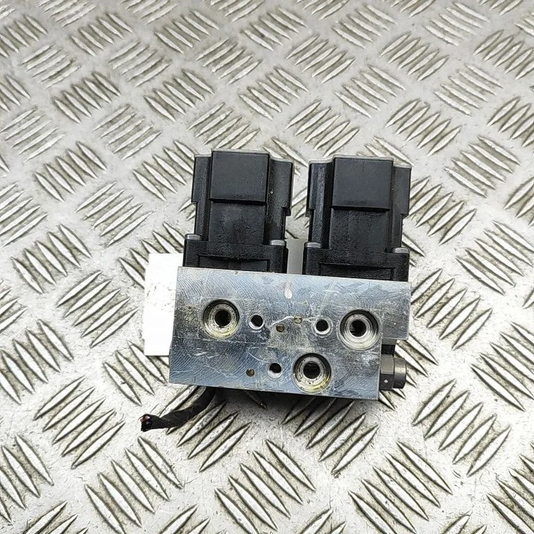 Air conditioning (A/C) expansion valve 1EA816682C