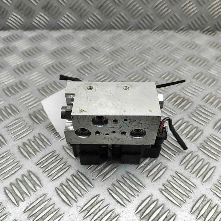 Air conditioning (A/C) expansion valve 1EA816702A