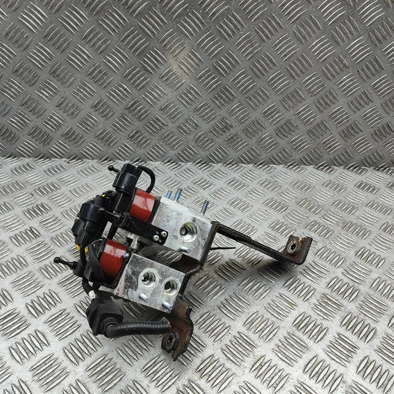 Air conditioning (A/C) expansion valve 97724K4000