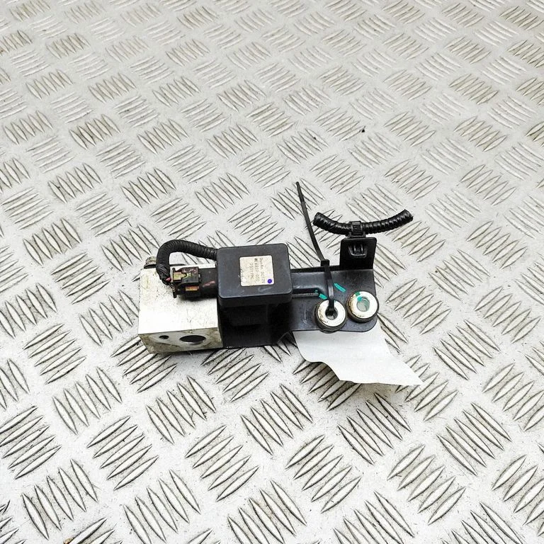 Air conditioning (A/C) expansion valve MEVX02050