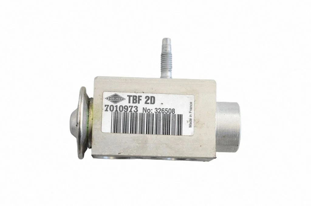 Air conditioning (A/C) expansion valve – Land Rover Range Rover Evoque L538 (2011-2018)