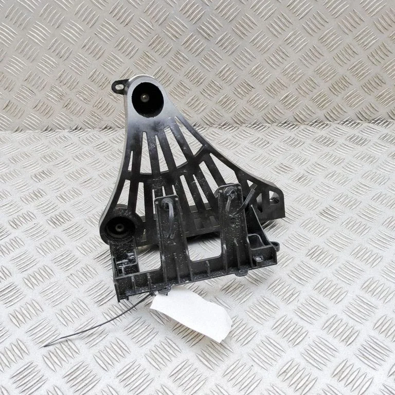 Kliimakompressori kinnitusklamber 167362700D