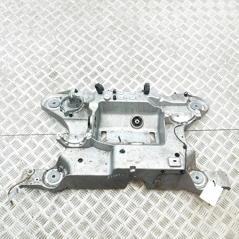 A/C compressor mount bracket 5A270B2