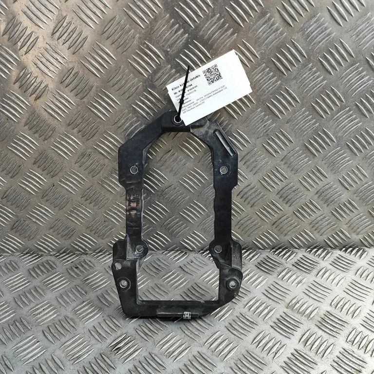 A/C compressor mount bracket 1EA816579B
