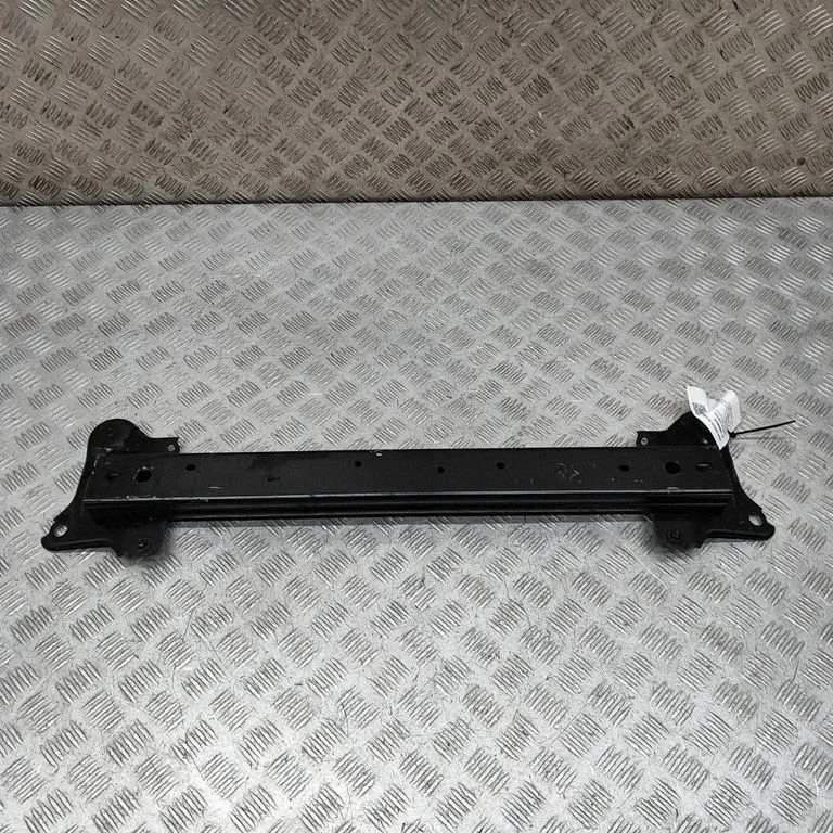 Wspornik sprężarki klimatyzacji 152127400G