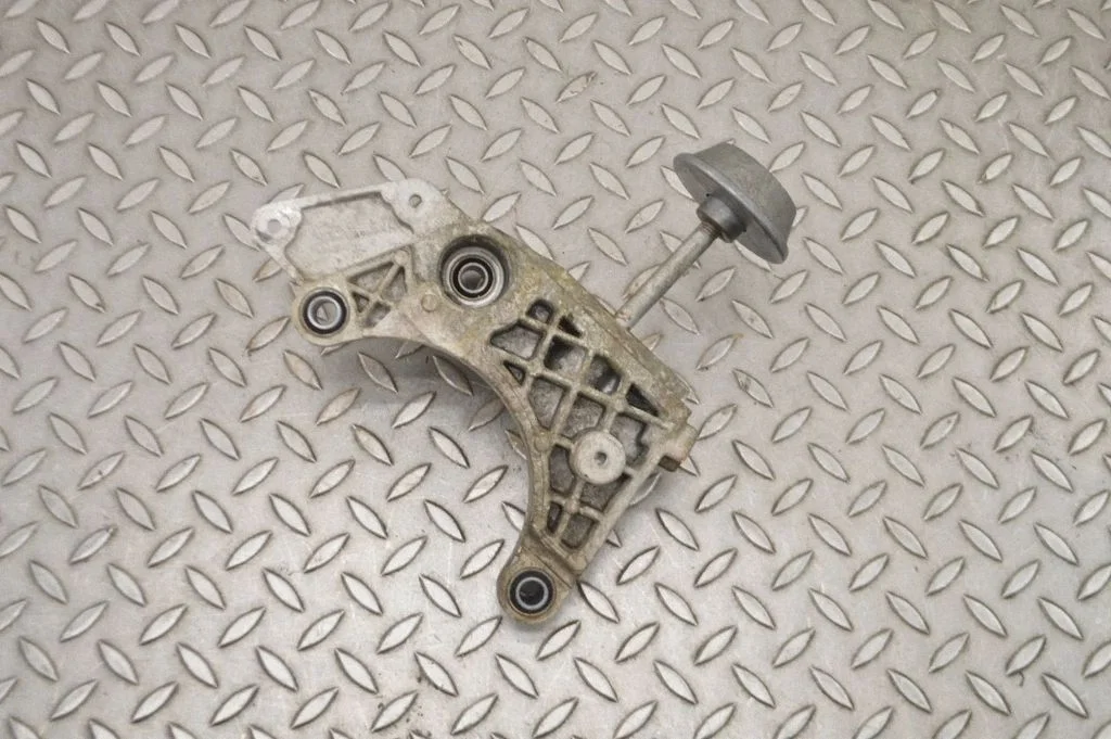 A/C compressor mount bracket J9D33D101D