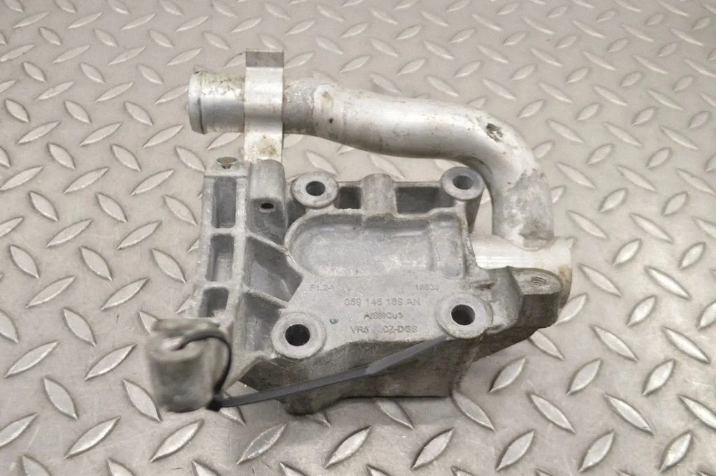 Kliimakompressori kinnitusklamber – Audi Q7 4L (2005-2015)